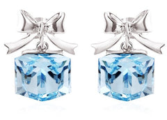 ERFA081 Fashion Charm Water Cube with Ties Stud Earrings