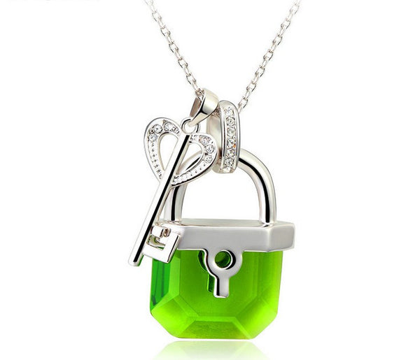 NLFA185 Charm Green Jade Lock Pendant Necklace