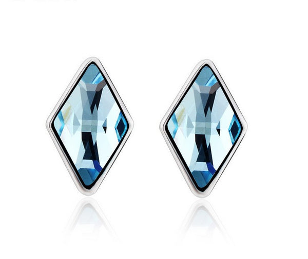 ERFA209 Fashion Charm Rhombus Stud Earrings