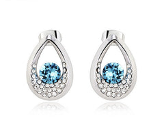 ERFA182 Classical Charm Tears in Heaven Stud Earrings