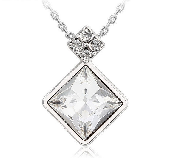 NLFA181 Charm Rectangle Pendant Necklace