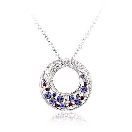 NLFA218 Charm Fancy Circle Pendant Necklace