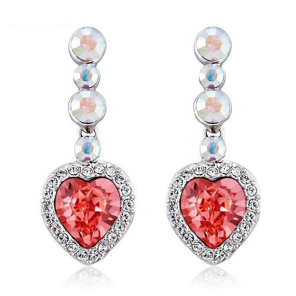 ERFA224 Fashion Charm Heart Stud Earrings