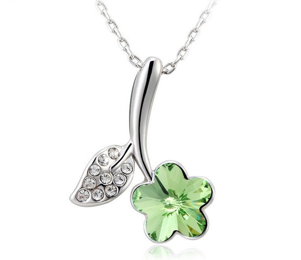 NLFA188 Charm Flower with Leaf Pendant Necklace