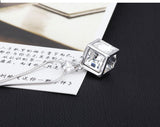 NLFA273 Charm Cube Pendant Necklace