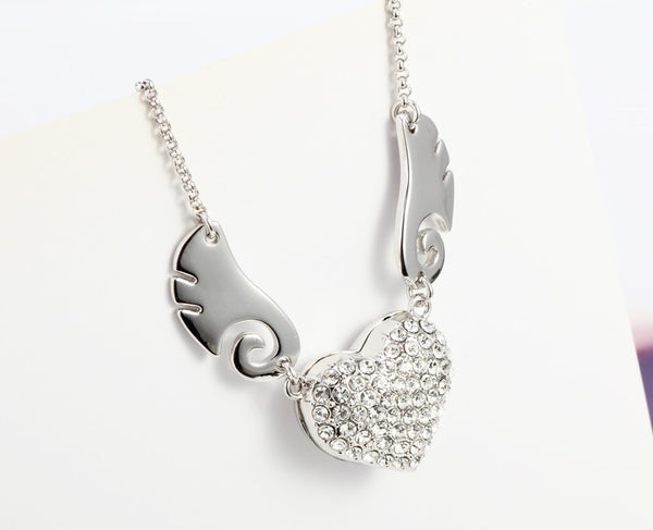 NLFA205 Charm Heart of Angel Pendant Necklace