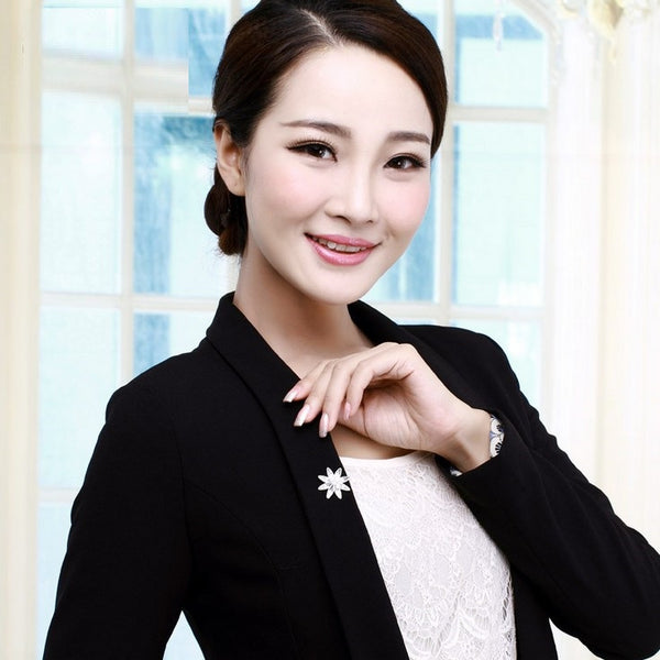 JRFBC008 Fashion Charm Flower of Swords Brooch