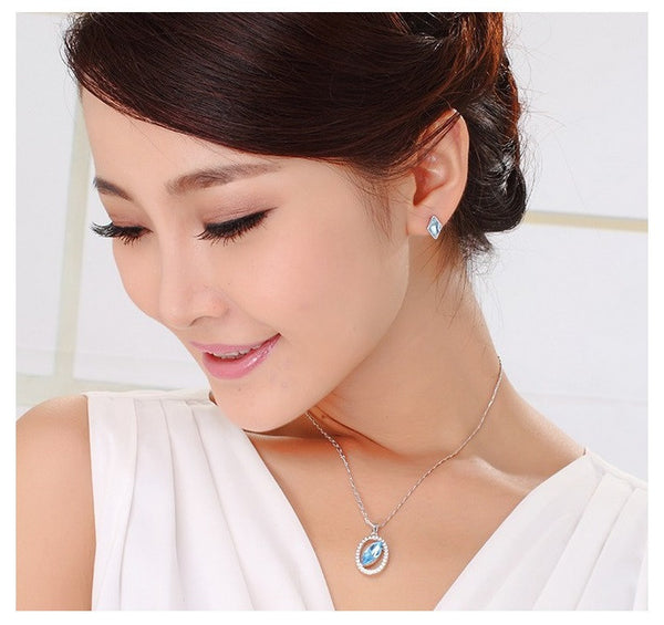 ERFA209 Fashion Charm Rhombus Stud Earrings