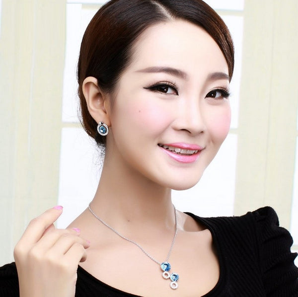 ERFA206 Trendy Charm Fancy Circle Stud Earrings