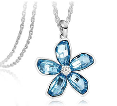 NLFA237 Charm Five-Leaf Clover Pendant Necklace Sweater Chain