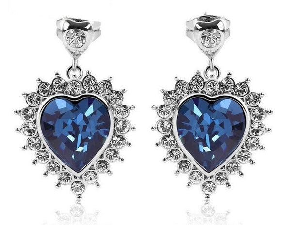 ERFA227 Fashion Charm Classical Heart Stud Earrings