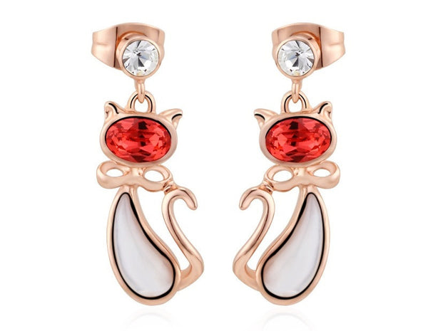 ERFA118 Fashion Charm Drunken Kitty Stud Earrings