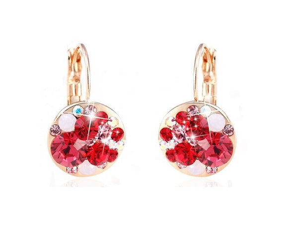 ERFA218 Fashion Charm Flower in Clusters Omega-back Earrings