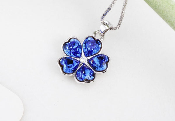 NLFA215 Charm Five-Leaf Clover Pendant Necklace