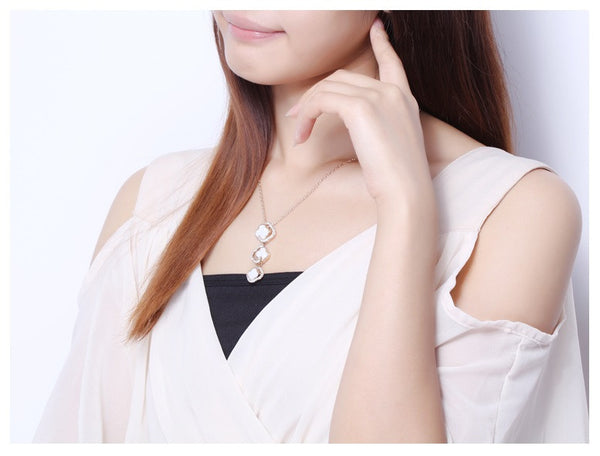NLFA029 Charm Flower Link Pendant Necklace