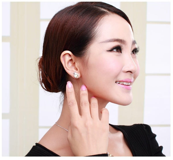 ERFA203 Fashion Charm Your Majesty My Queen Stud Earrings