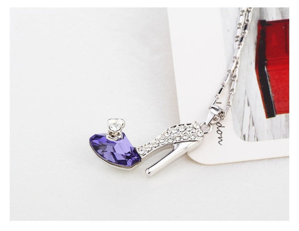 NLFA204 Dream Crystal Shoe Pendant Necklace