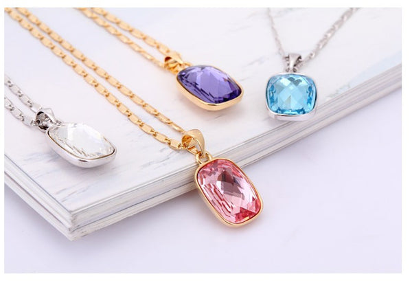 NLFA112 Classic Dream Stone Pendant Necklace