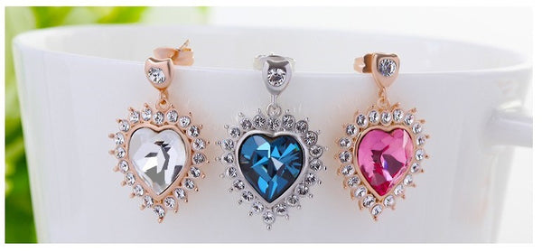 ERFA227 Fashion Charm Classical Heart Stud Earrings