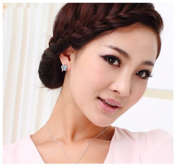 ERFA219 Trendy Classical Blossoming Flower Stud Earrings