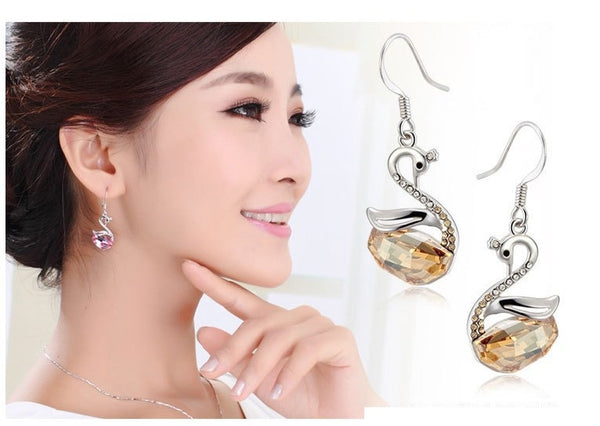 ERFA235 Fashion Charm Comic Swan Dangle Earrings