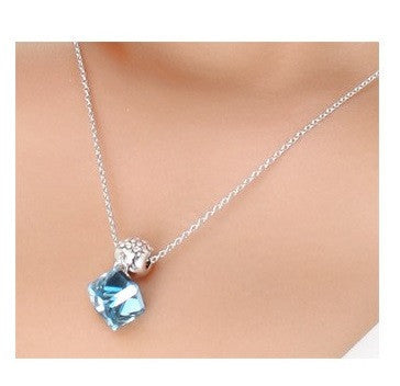 NLFA201 Dream Water Tube Pendant Necklace