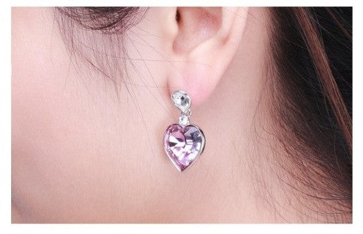 ERFA165 Fashion Charm Classical Big Heart Stud Earrings