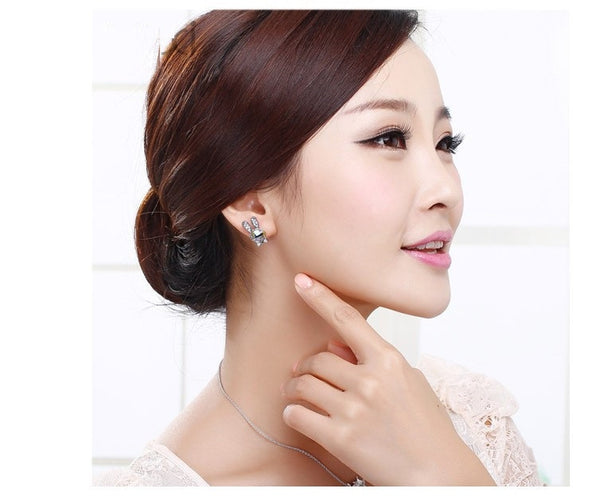 ERFA220 Fashion Charm Rabbit with Long Ears Stud Earrings
