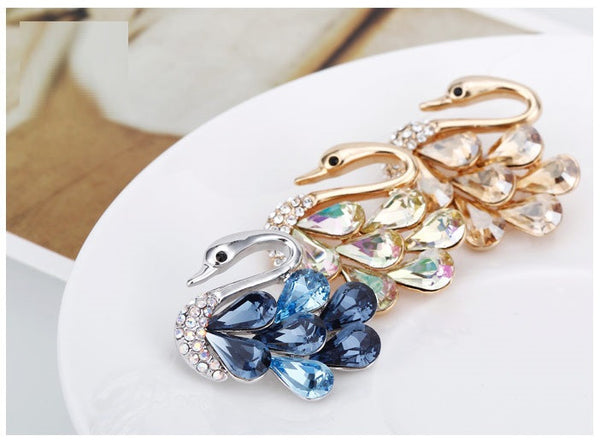 JRFBC004 Fashion Charm Swan Brooch