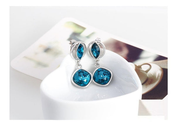 ERFA210 Fashion Charm Dream Stud Earrings