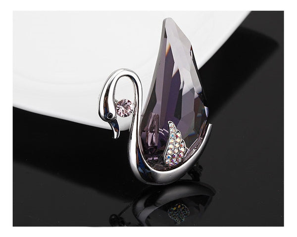 JRFBC014 Fashion Charm Swan Brooch