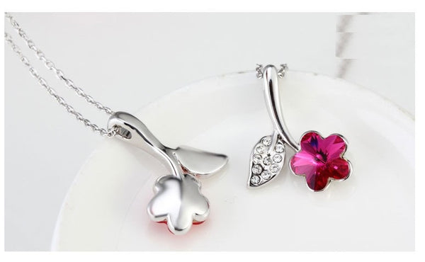 NLFA188 Charm Flower with Leaf Pendant Necklace