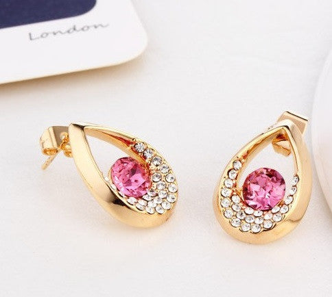 ERFA182 Classical Charm Tears in Heaven Stud Earrings