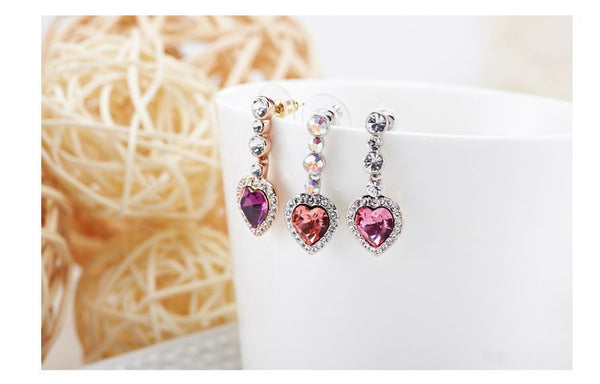 ERFA224 Fashion Charm Heart Stud Earrings