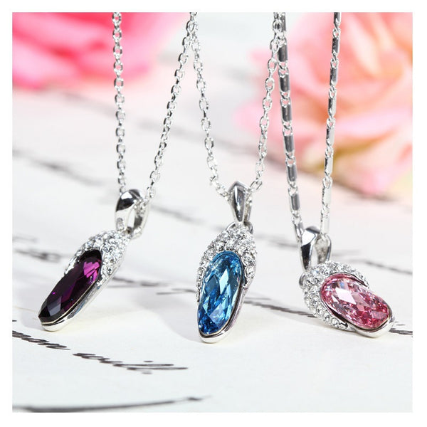 NLFA043 Charm Crystal Shoe Pendant Necklace