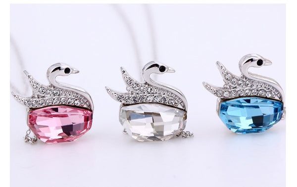 NLFA066 Charm Swan Pendant Necklace