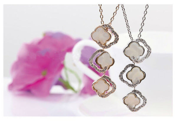 NLFA029 Charm Flower Link Pendant Necklace