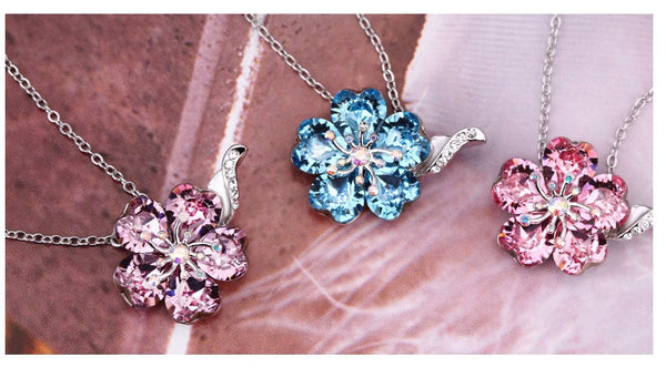 NLFA084 Charm Sakura Pendant Necklace