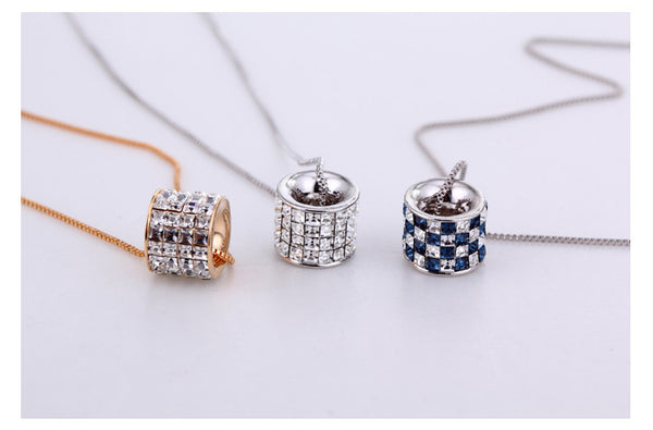 NLFA075 Charm Thick Loop Pendant Necklace